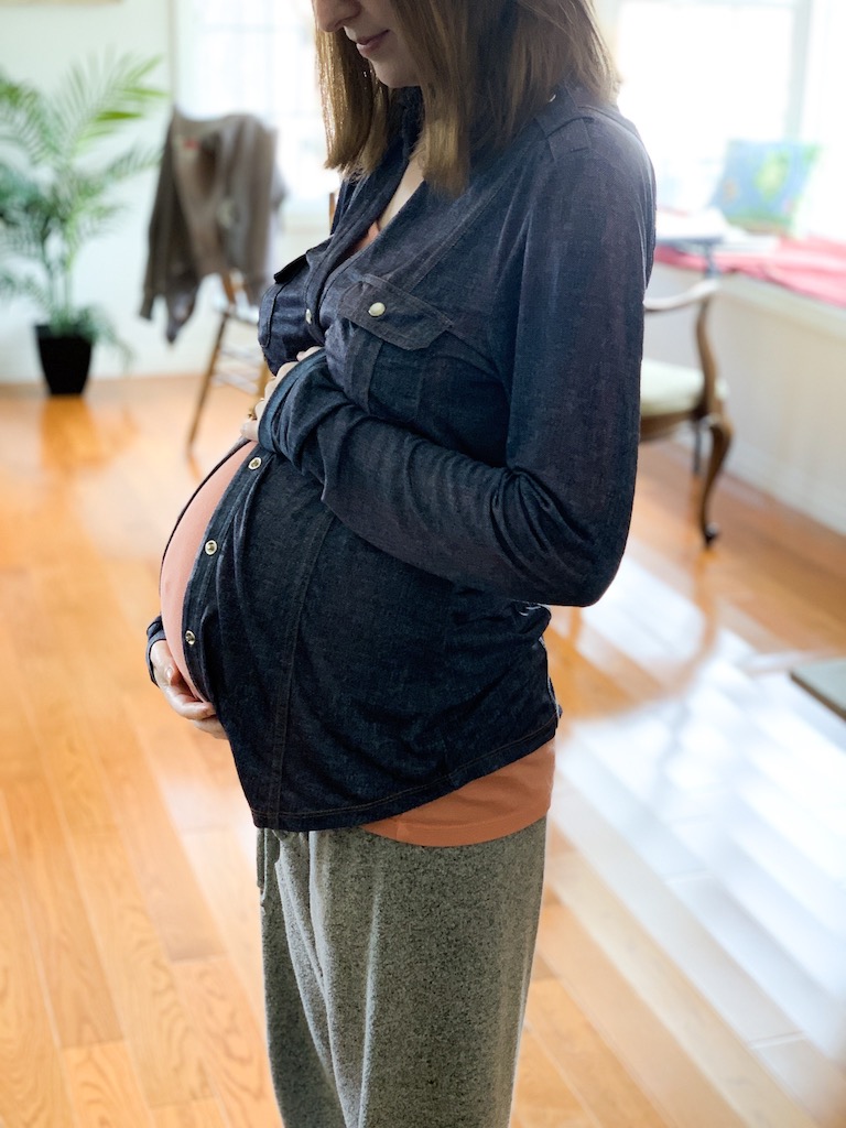 8 Months Pregnant, 31 Weeks