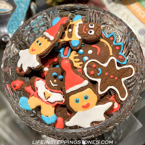 Elf on the Shelf and Gingerbread Man cookies for Christmas and the holiday season.