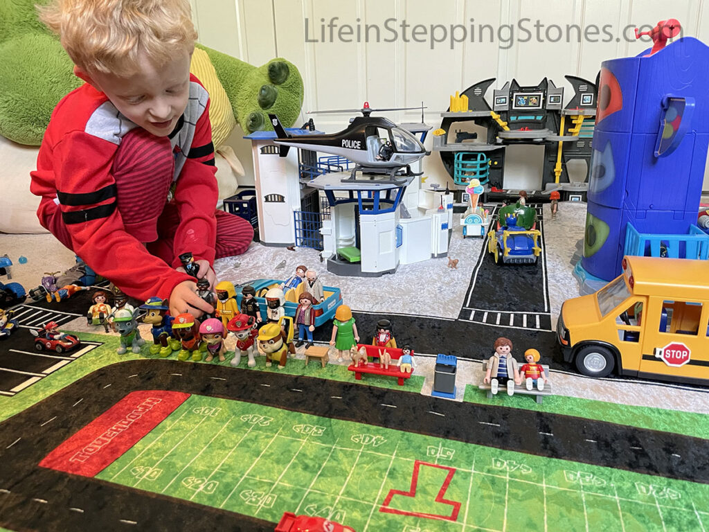 City theme play rug for kid's bedroom features wide roads for Paw Patrol, Playmobil, Lego, PJ Masks vehicles.