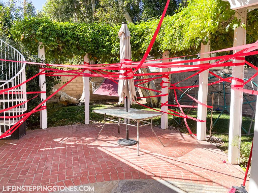 Secret Agent Party Decorations: Make a giant laser trap at your secret agent birthday party!